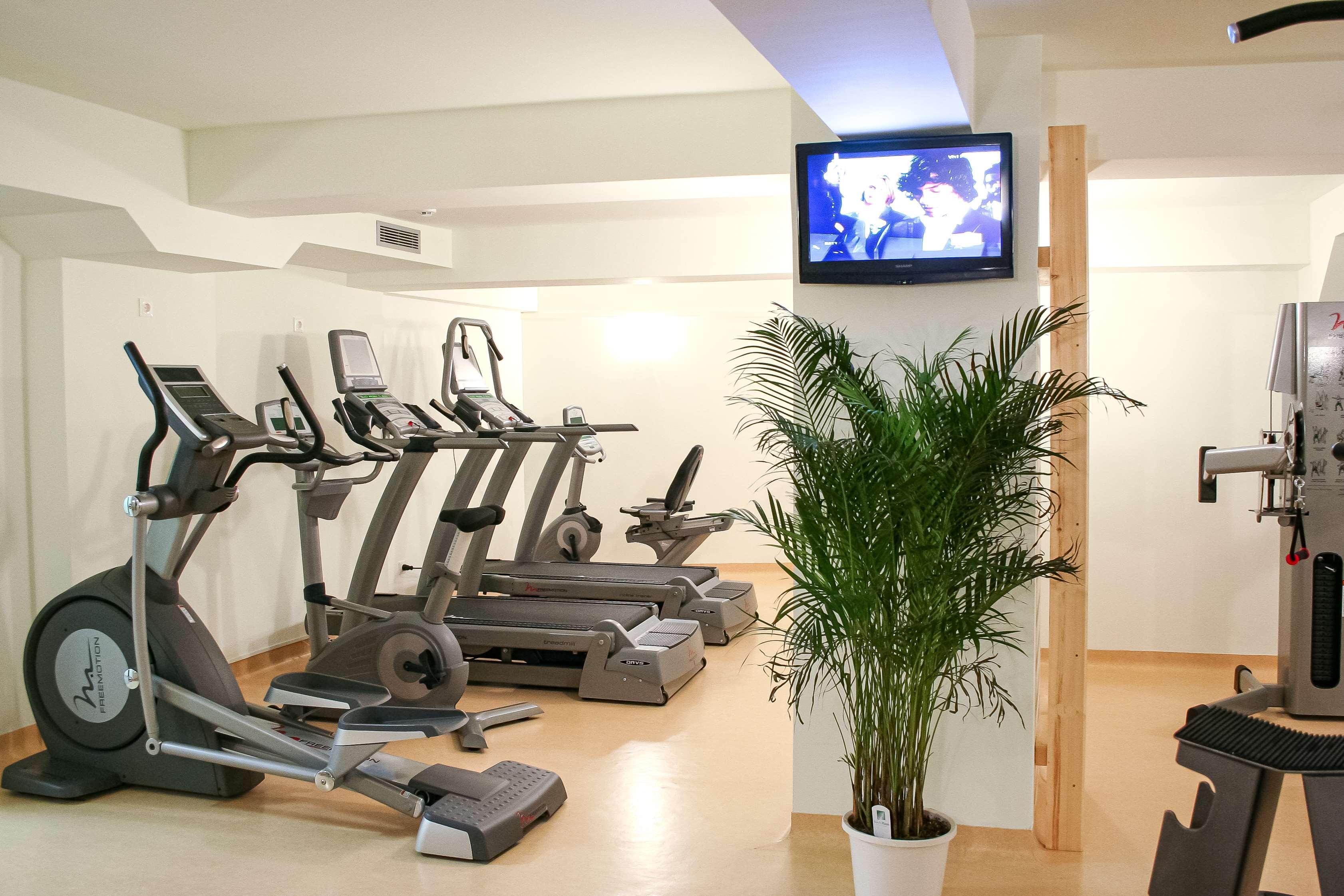 Hotel Golden Tulip Ana Tower Sibiu Ngoại thất bức ảnh