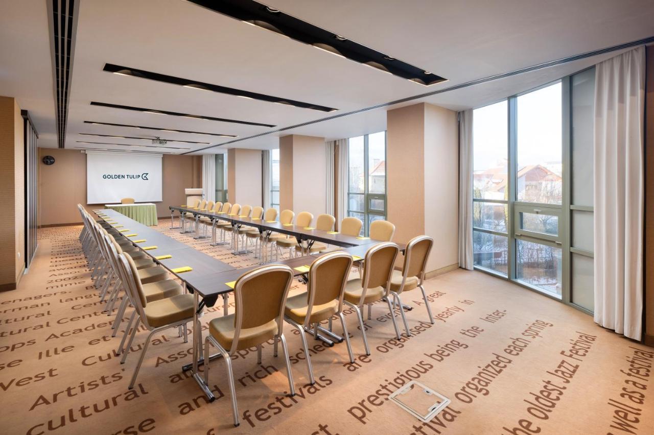 Hotel Golden Tulip Ana Tower Sibiu Ngoại thất bức ảnh