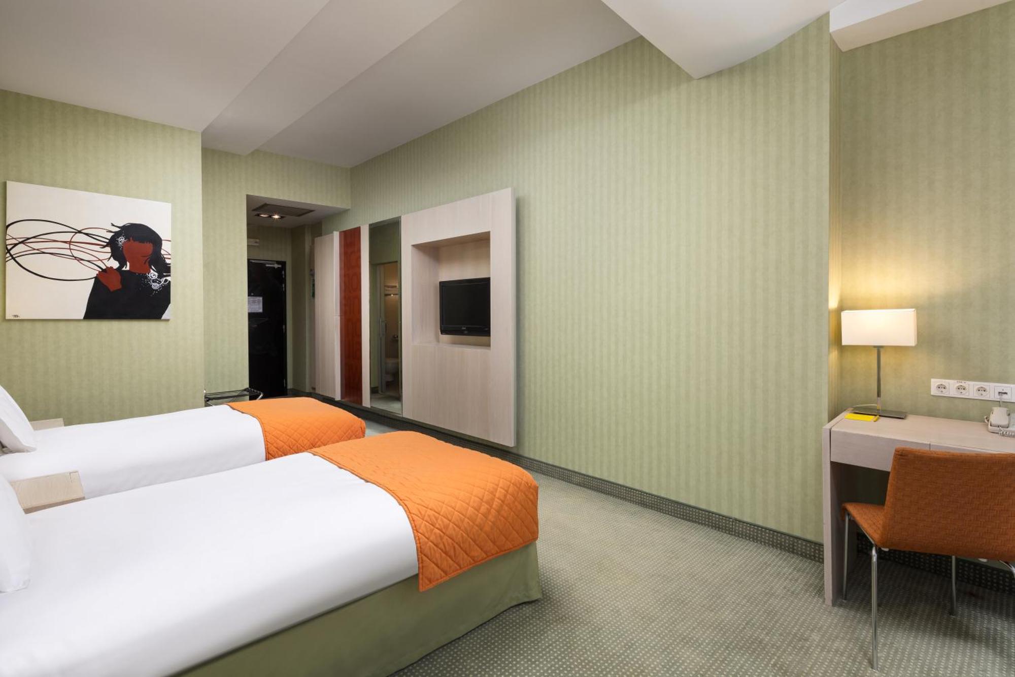 Hotel Golden Tulip Ana Tower Sibiu Ngoại thất bức ảnh
